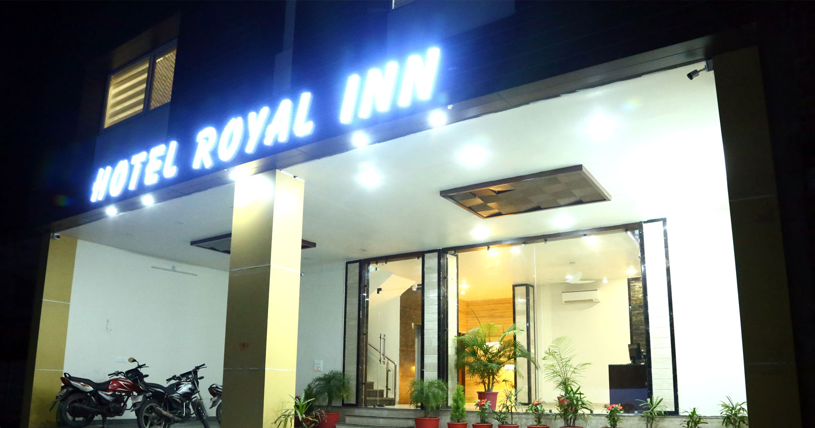 Hotel Royal Inn